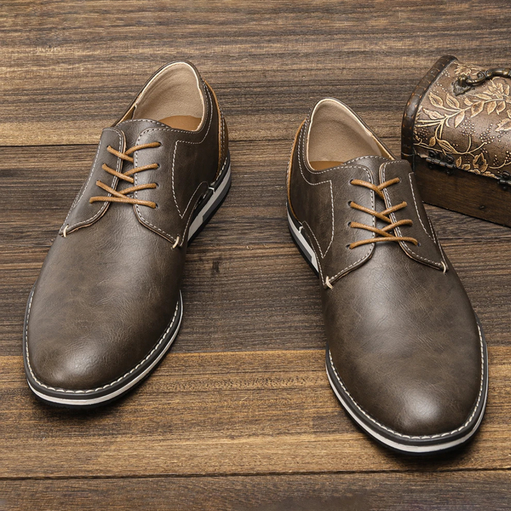 Hallmark Oxfords