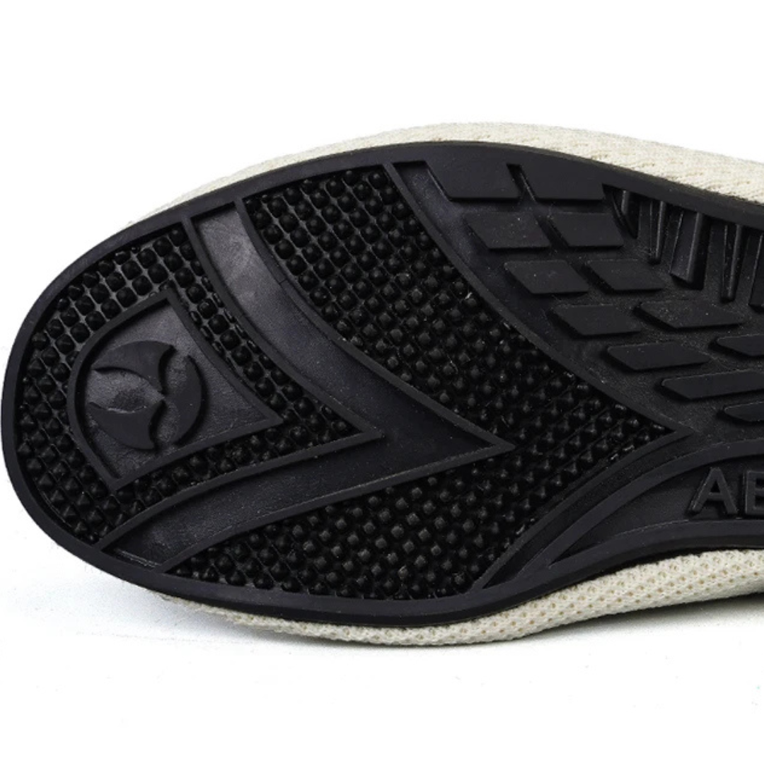 Silencio Slip-Ons