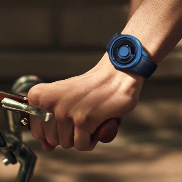 Nova Magnetic Watch