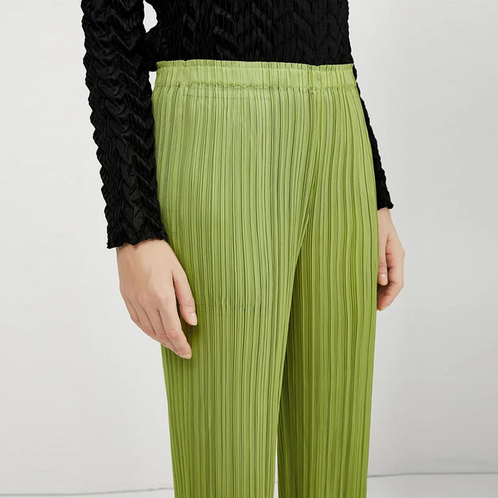 Parisian Pleated Trouser