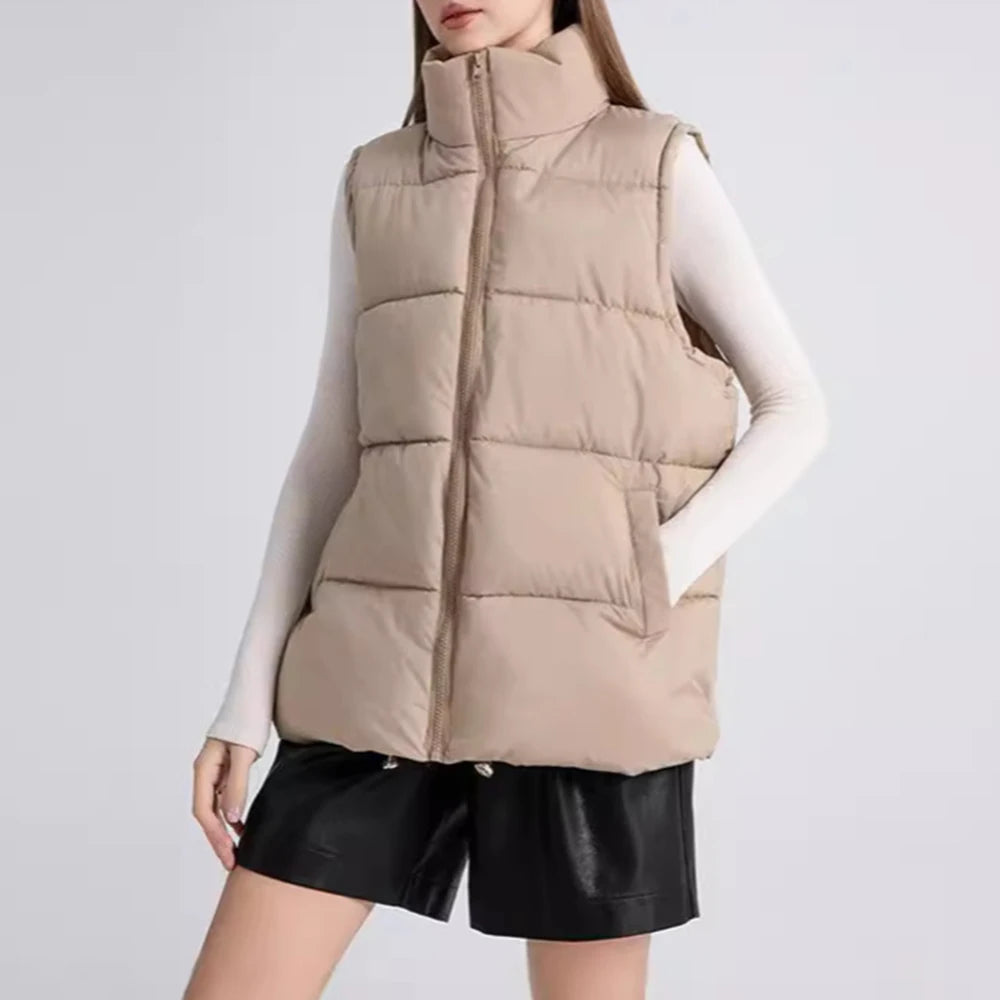 Mia Main Studio Vest