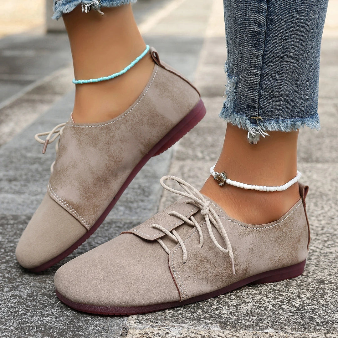 Silencia Leather Flats