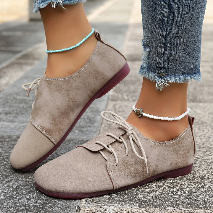 Silencia Leather Flats