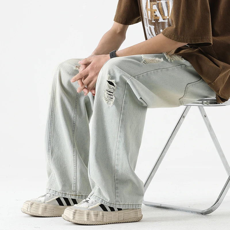 Dropout Distressed Jeans