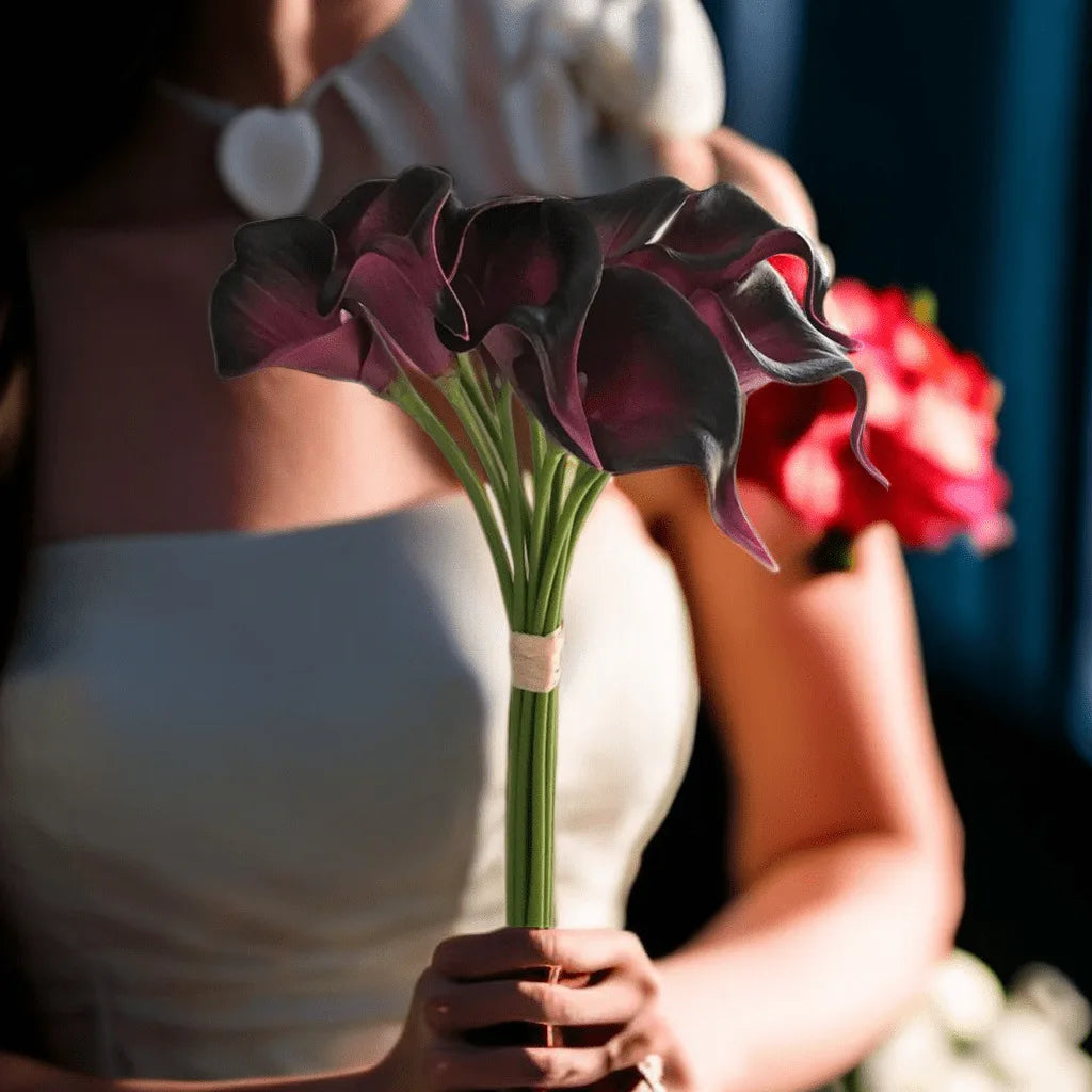 RealTouch 5 Pc Calla Lily Bouquet