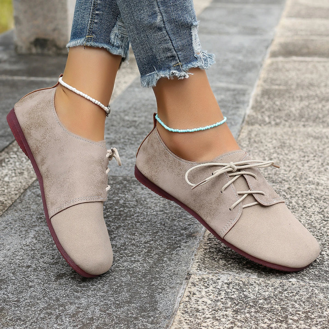 Silencia Leather Flats