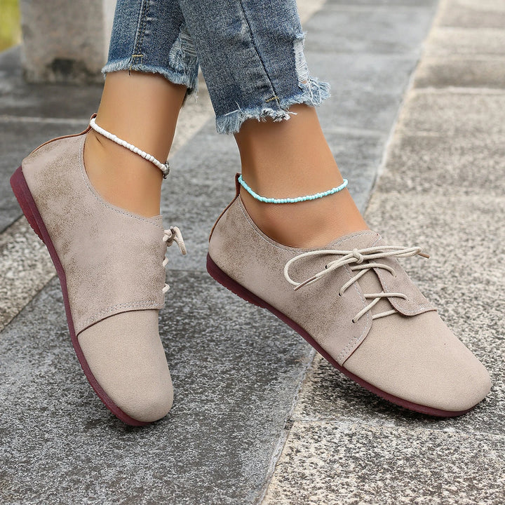 Silencia Leather Flats