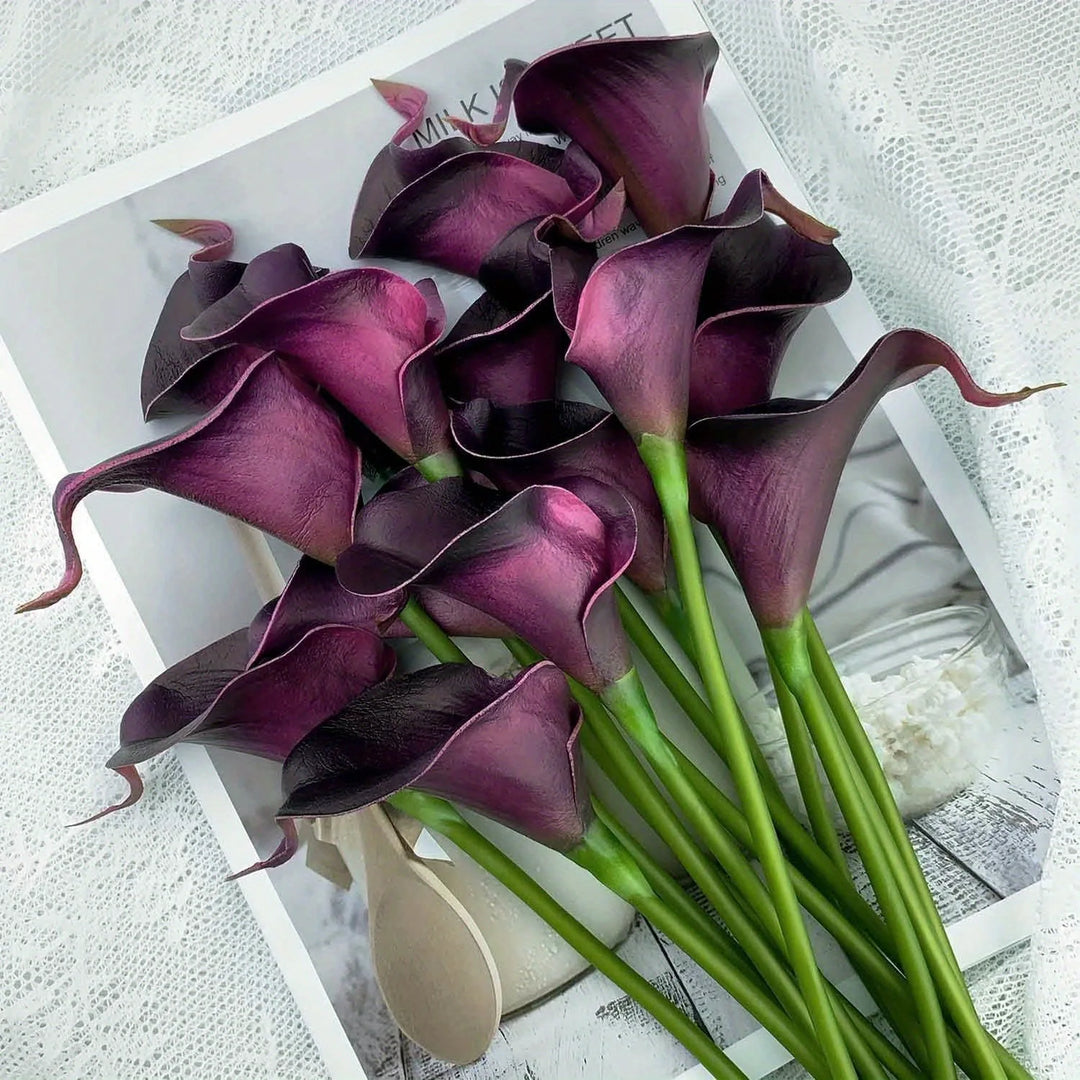 RealTouch 5 Pc Calla Lily Bouquet