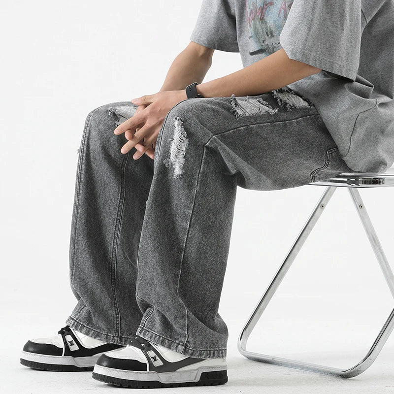 Dropout Distressed Jeans