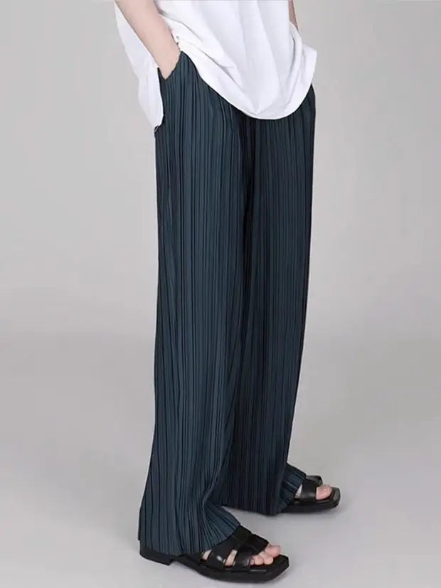 Stratos Pleated Trouser