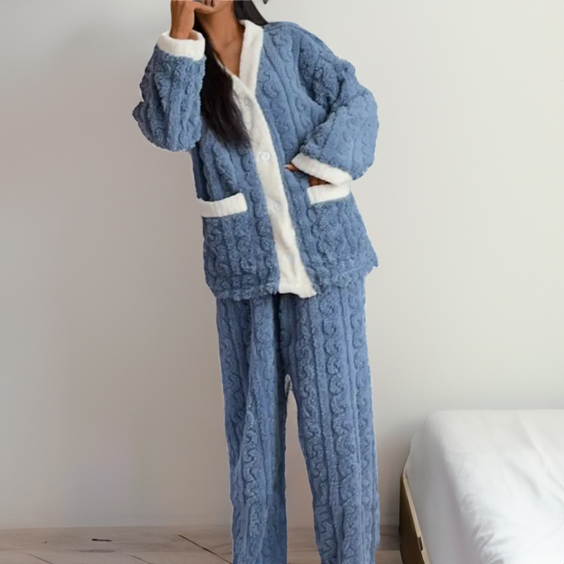 Anne's Velvet Dreamwear
