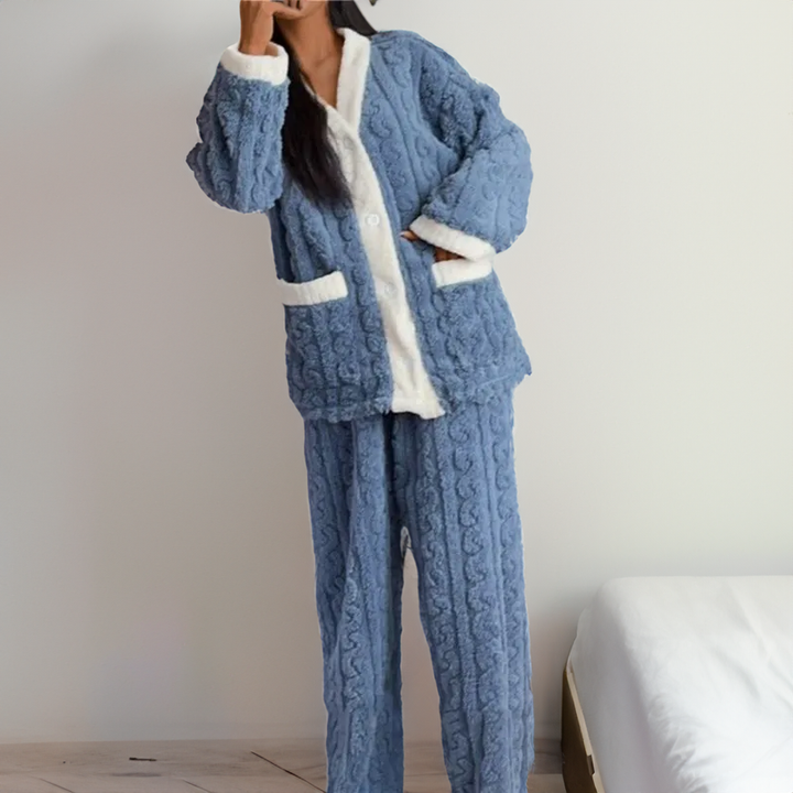 Anne's Velvet Dreamwear