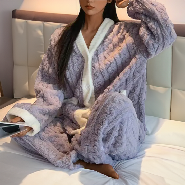 Anne's Velvet Dreamwear